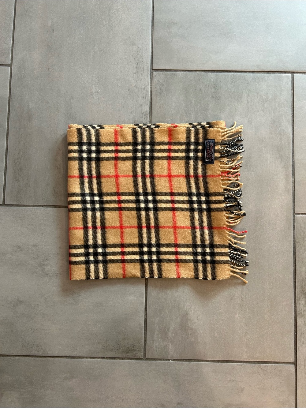 Burberry Vintage Check Cashmere Scarf